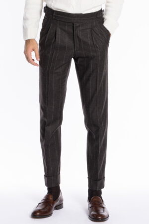 Pantalone uomo marrone gessato vita alta tasca america in lana flanella Vitale Barberis Canonico con doppia pinces e fibbie laterali regolabili